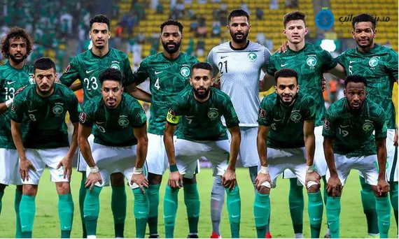 المكافآت والعقود الإضافية للاعبين السعوديين