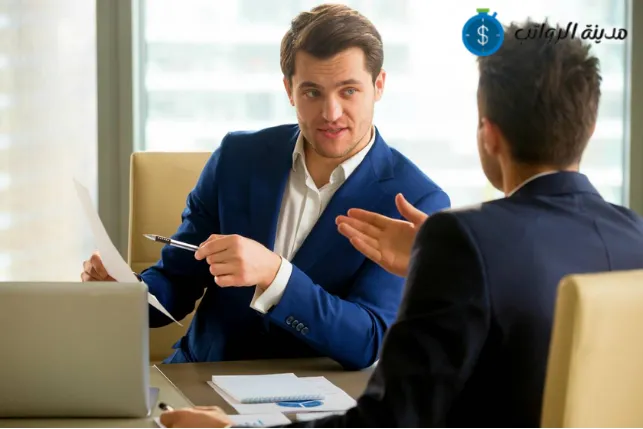 الأسئلة الأكثر شيوعًا [FAQs] حول سلم رواتب مندوبي المبيعات في مصر